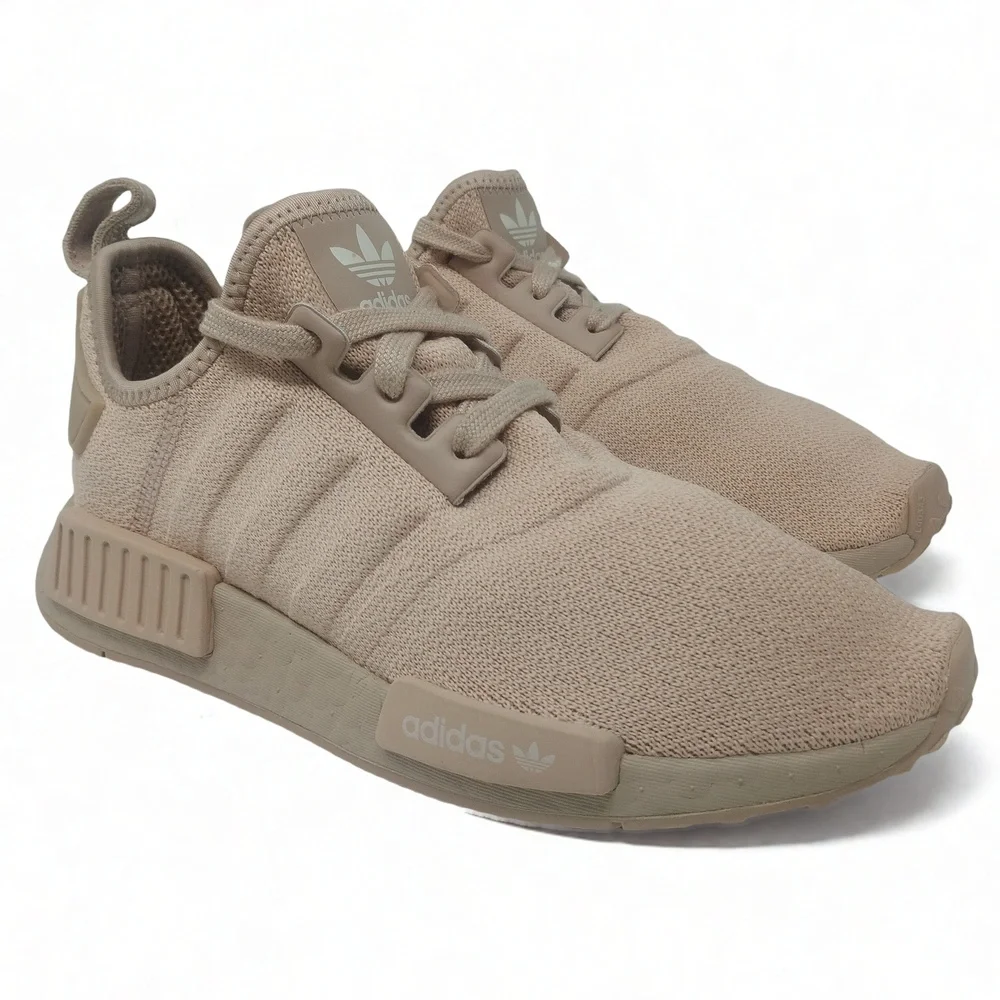 Adidas NMD R1 Sneakers Size 7.5 Knit Boost Minimalist Streetwear Athleisure